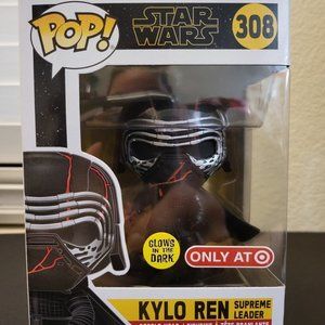 Star Wars Kylo Ren Supreme Leader GITD Target Exclusive Funko Pop